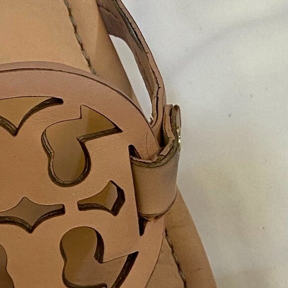 Tory Burch Miller Leather Logo Thong Sandal Nude Tan Classic Slip-On 11M - Picture 5 of 16
